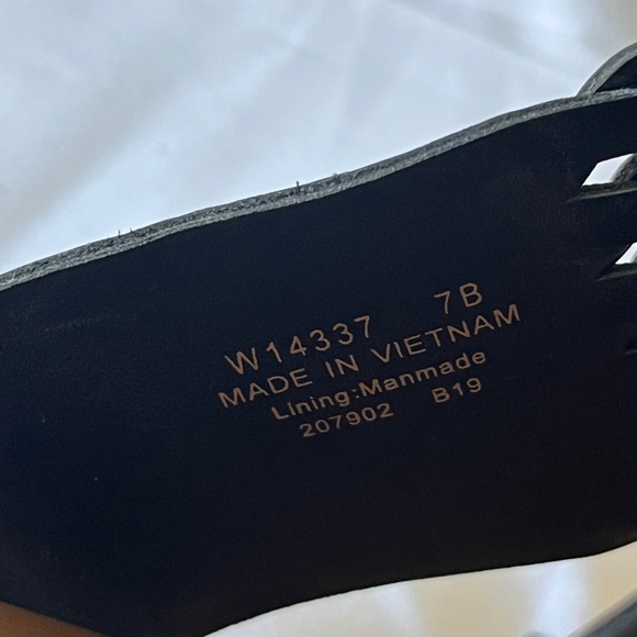 Cole Haan Women’s Black Felix Grand Thong Sandal Size 7 - Picture 6 of 7